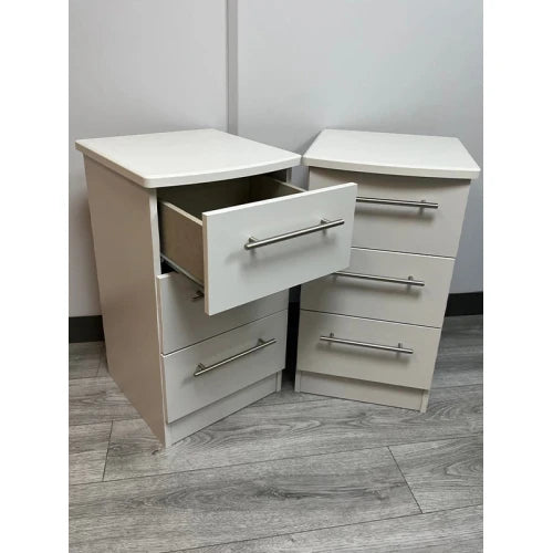 Pair Of Sherwood 3 Bedside Drawer Lockers -  Matt