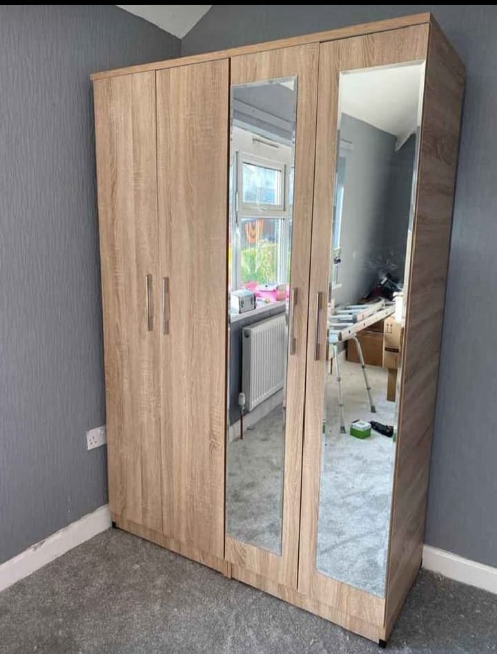 Oak Reflection 4 Door Wardrobe with Dual Mirrors