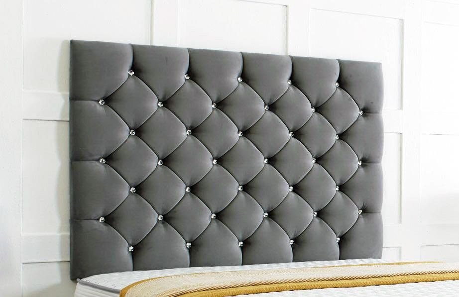 Chesterfield Headboard Bed with Footboard: Luxurious Classic Design with Modern Comfort